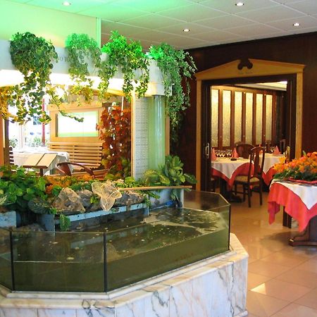 Hotel Isabel Ісла Ресторан фото