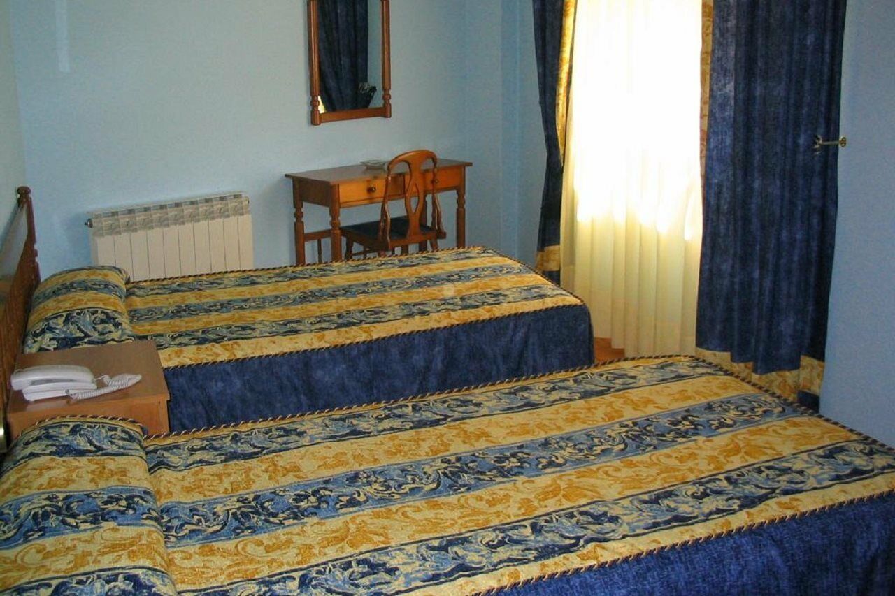 Hotel Isabel Ісла Екстер'єр фото